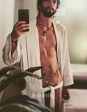 View Tom Foolery, Males Escort | Tel: +642040771439