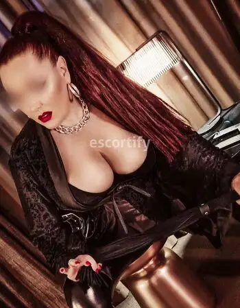 View MISTRESS CYN, Wellington Escort | Tel: 021910925