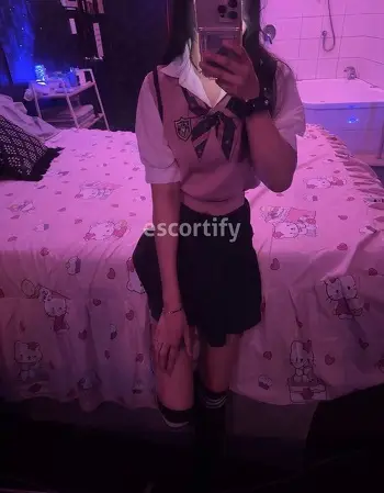 View Rain, Auckland Escort | Tel: 0211681126