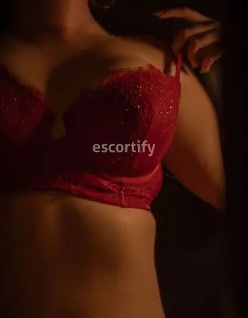 View Ember, Christchurch Escort | Tel: 02041816735 or 033662428