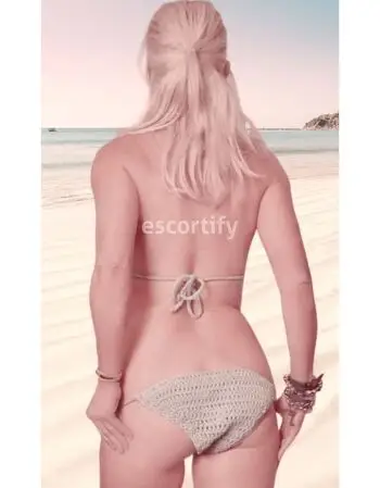 View Polly Amorous, Auckland Escort | Tel: +64204690069