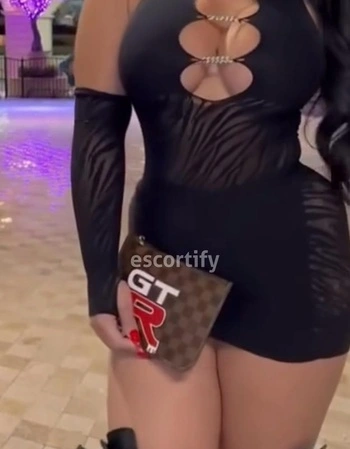View REAL COUPLE, Auckland Escort | Tel: 0273716466