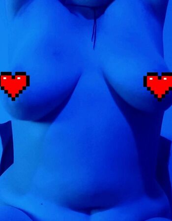 Skye, 21, Busty, Curvy