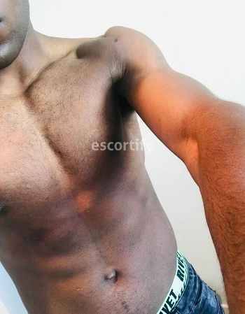 View Bbcier, Males Escort | Tel: 02040952455