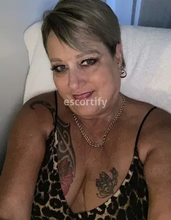 View Sweet Kitty AKA Maverick, Auckland Escort | Tel: 021 0233 4096