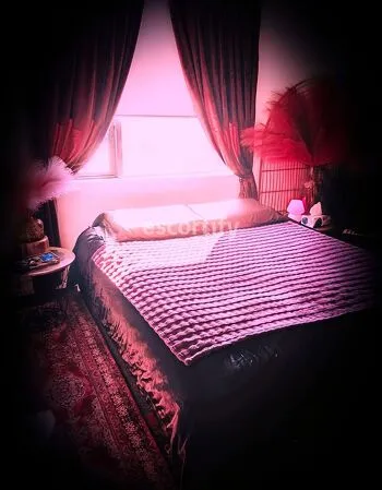 View NEW LADIES☆WANTED, Christchurch Escort | Tel: 0272336925