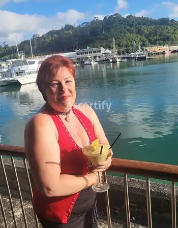 View Cara Kiwi/German MILF), Auckland Escort | Tel: 0272385125