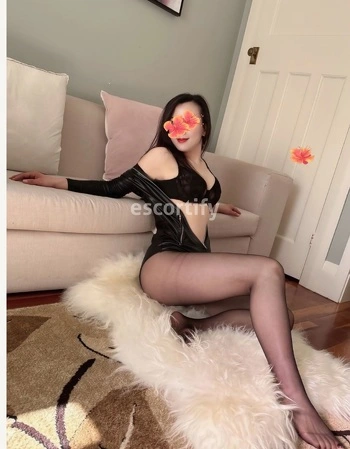 View Mimi, Auckland Escort | Tel: 0225067899