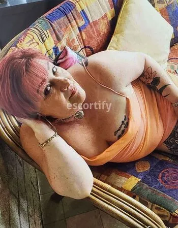 View CARA (Sexy Bombshell), Central Nth Island Escort | Tel: 0272385125