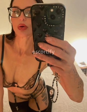 View (◕‿◕) ALEXA let’s play!, Auckland Escort | Tel: 021456826