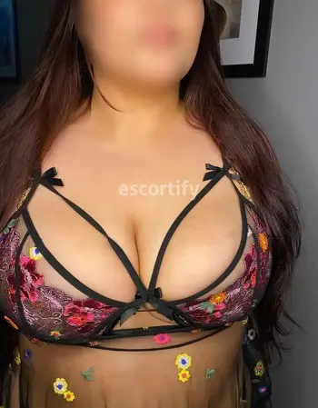 View Chloe ❤️ New 8pm-4am, Auckland Escort | Tel: 02109104051