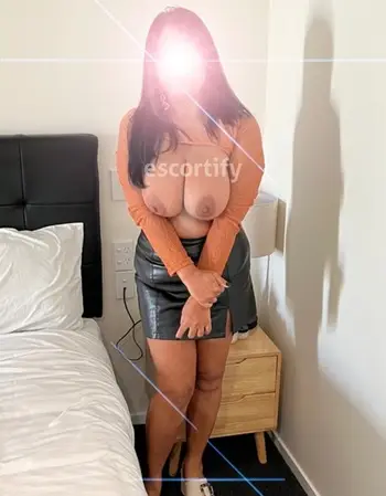 View Megan, Auckland Escort | Tel: 0211713237