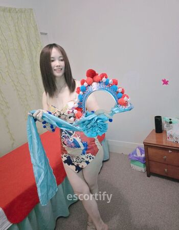 Sweety de opera player