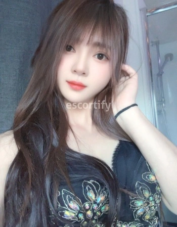 View Snow(Stella House), Christchurch Escort | Tel: 0204926815