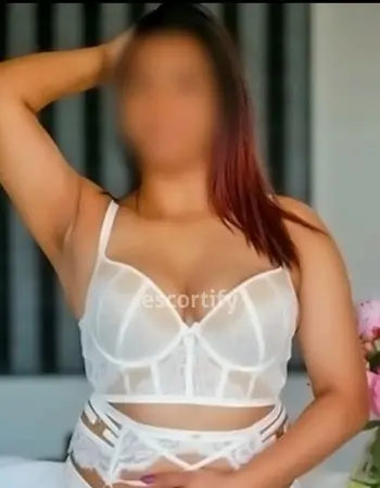 View Fijian Indian Aaliyah, Auckland Escort | Tel: +64 21 081 88467