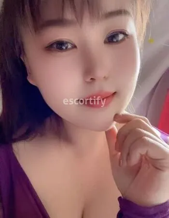 View Miki, Auckland Escort | Tel: 0275886885