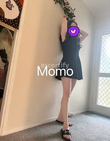 View Momo, Auckland Escort | Tel: 02041826684