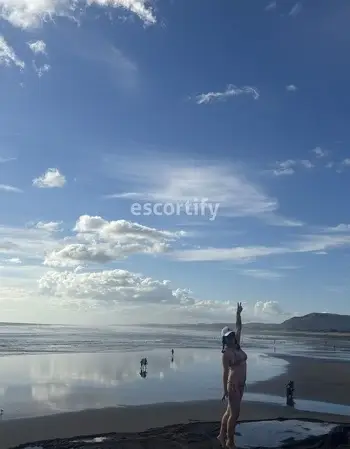 View Queena, Auckland Escort | Tel: 02041826684
