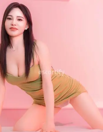 View Viya, Auckland Escort | Tel: 0221044252