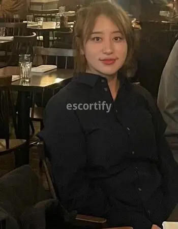 View Ella, Auckland Escort | Tel: 0275580588