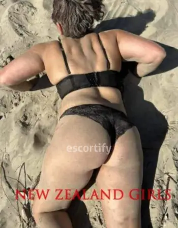 View Lil Miz Lilly, South Island Escort | Tel: 0225397343