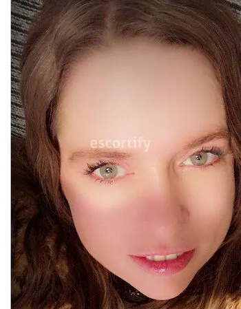 View FARRAH FETISH, Auckland Escort | Tel: 0204953512