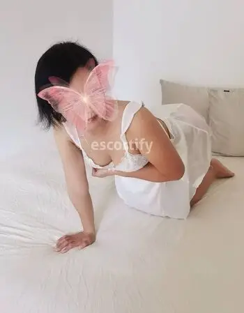 View Lina, Auckland Escort | Tel: 02885167457