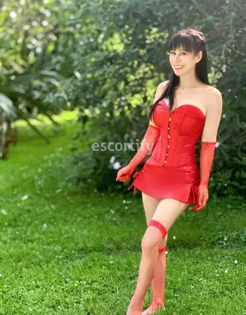 View Yao, Auckland Escort | Tel: 0211176587