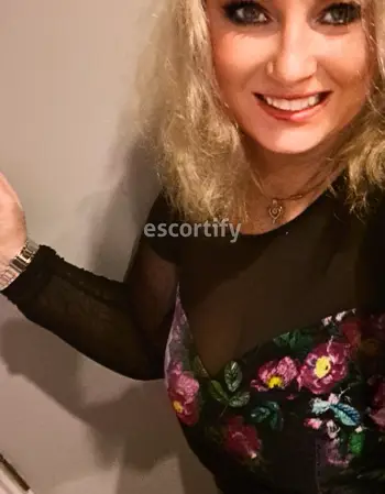 View Venus rose escort, Central Nth Island Escort | Tel: 02041632126