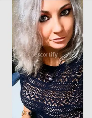 View Venus rose escort, Central Nth Island Escort | Tel: 02041632126