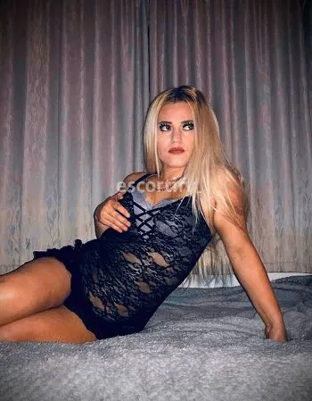 View Azalea, Auckland Escort | Tel: 0221741238