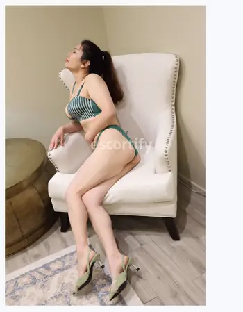 View Alice, South Island Escort | Tel: 02109160919