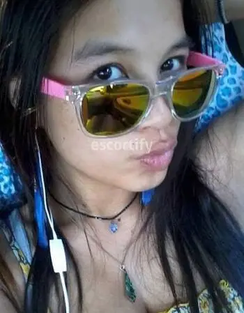 View Jazz, Hamilton Escort | Tel: 0224165734