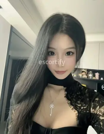 View Editi, Auckland Escort | Tel: 021892411