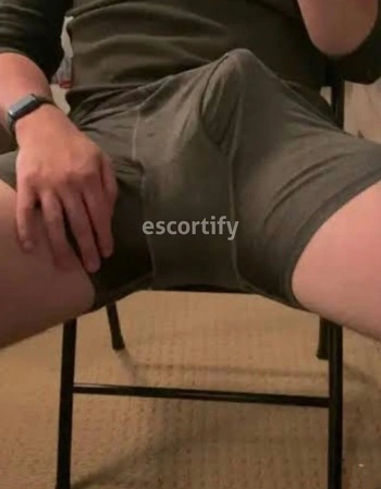 View Jhon, Males Escort | Tel: 0211721118