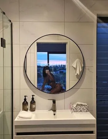 View Khaleesi, Hamilton Escort | Tel: 0224190194