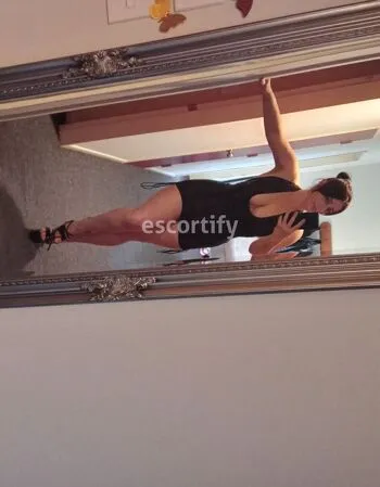 View Emily, Central Nth Island Escort | Tel: 0204834881