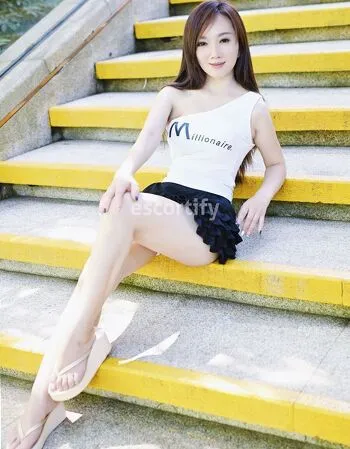View Mina nuru massage, Hamilton Escort | Tel: 0224710658