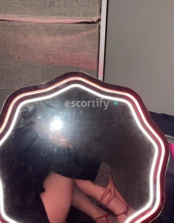 View London, Trans Escort | Tel: 0223133969