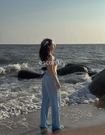 View Aisha, Auckland Escort | Tel: 0225614707