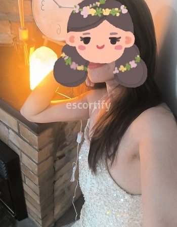 View Mia, Auckland Escort | Tel: 0220378800