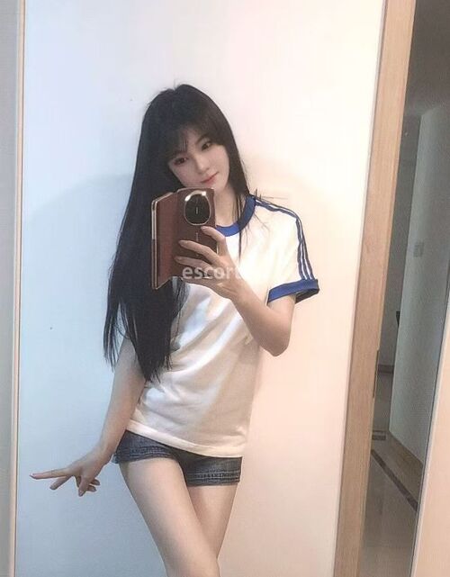 Mona nuru massage