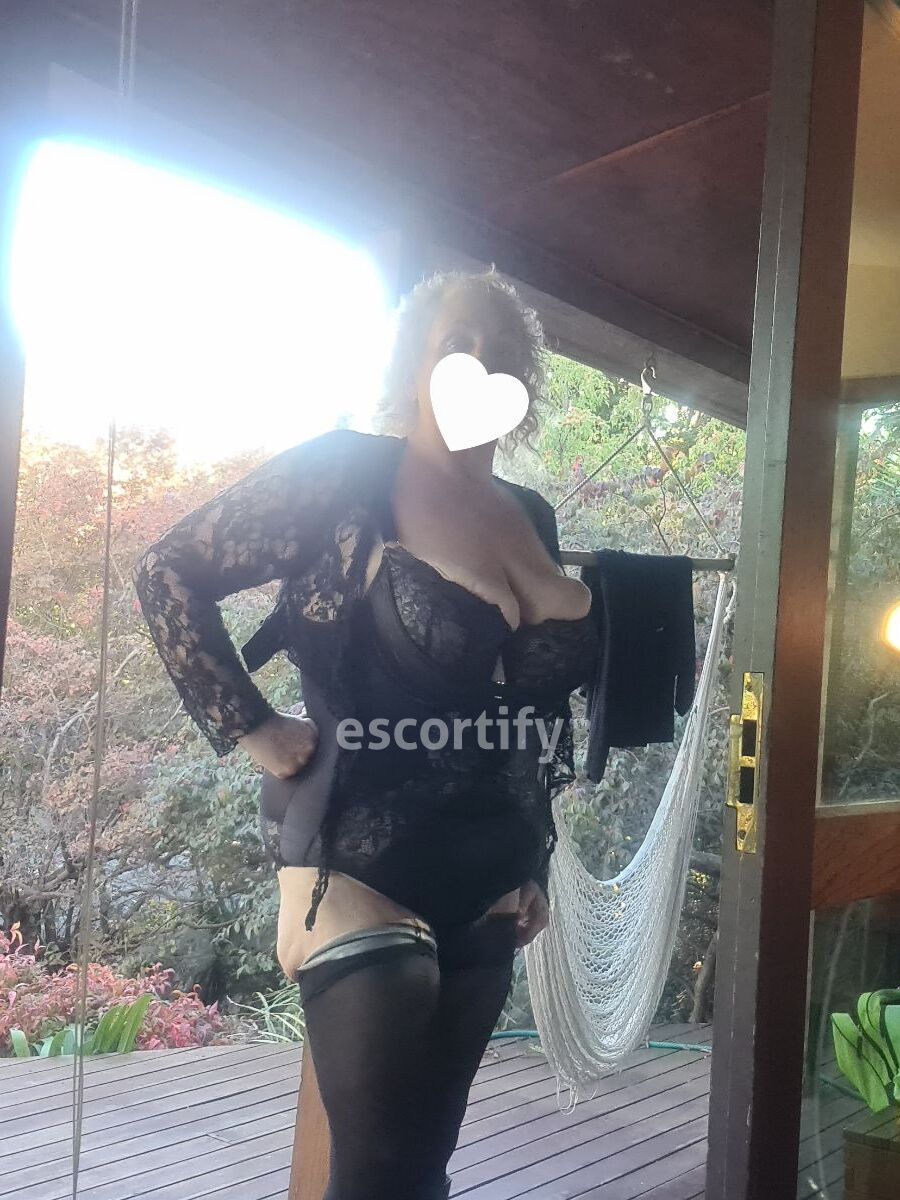 Escort girls in Christchurch